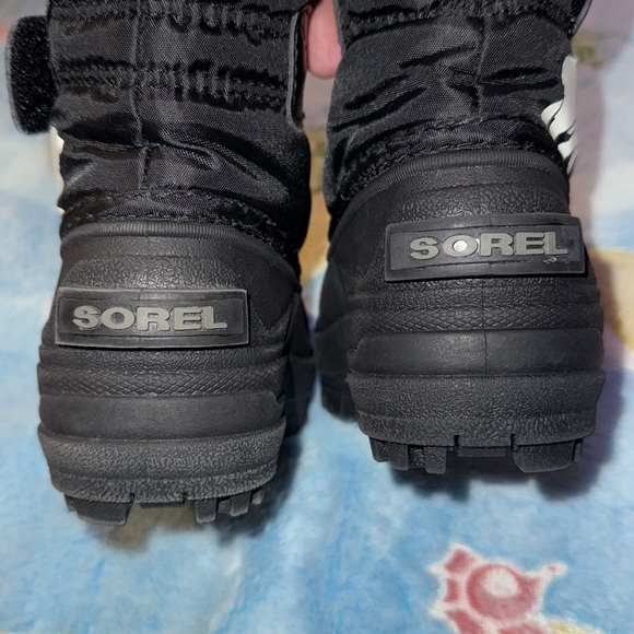 Sorel Toddler Snow Commander Boots, EUC, size 4 - Picture 11 of 11